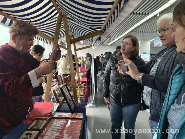 上海宝山：国际邮轮纷至沓来，“樱邮联动”开启春日浪漫之旅，3月16日吴淞口国际邮轮港刷新纪录，宝山多元活动引游客赞叹