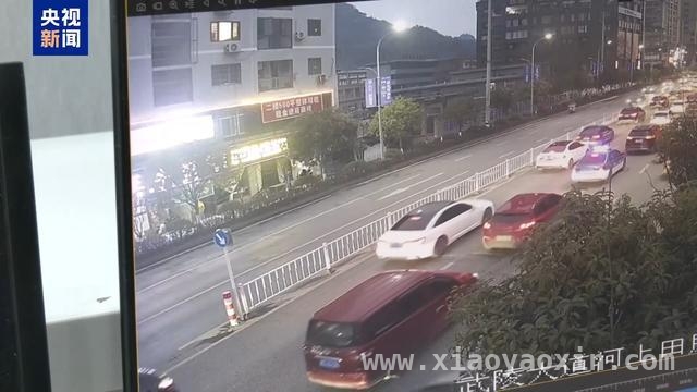 天津“火光”、铜仁“抓恐”，真相究竟如何？ 天津“化工火情”与铜仁“抓恐”谣言背后的真相揭秘