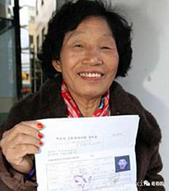 考960次驾照，韩国车奶奶书写坚韧人生 960次的坚持：车奶奶驾考背后的故事