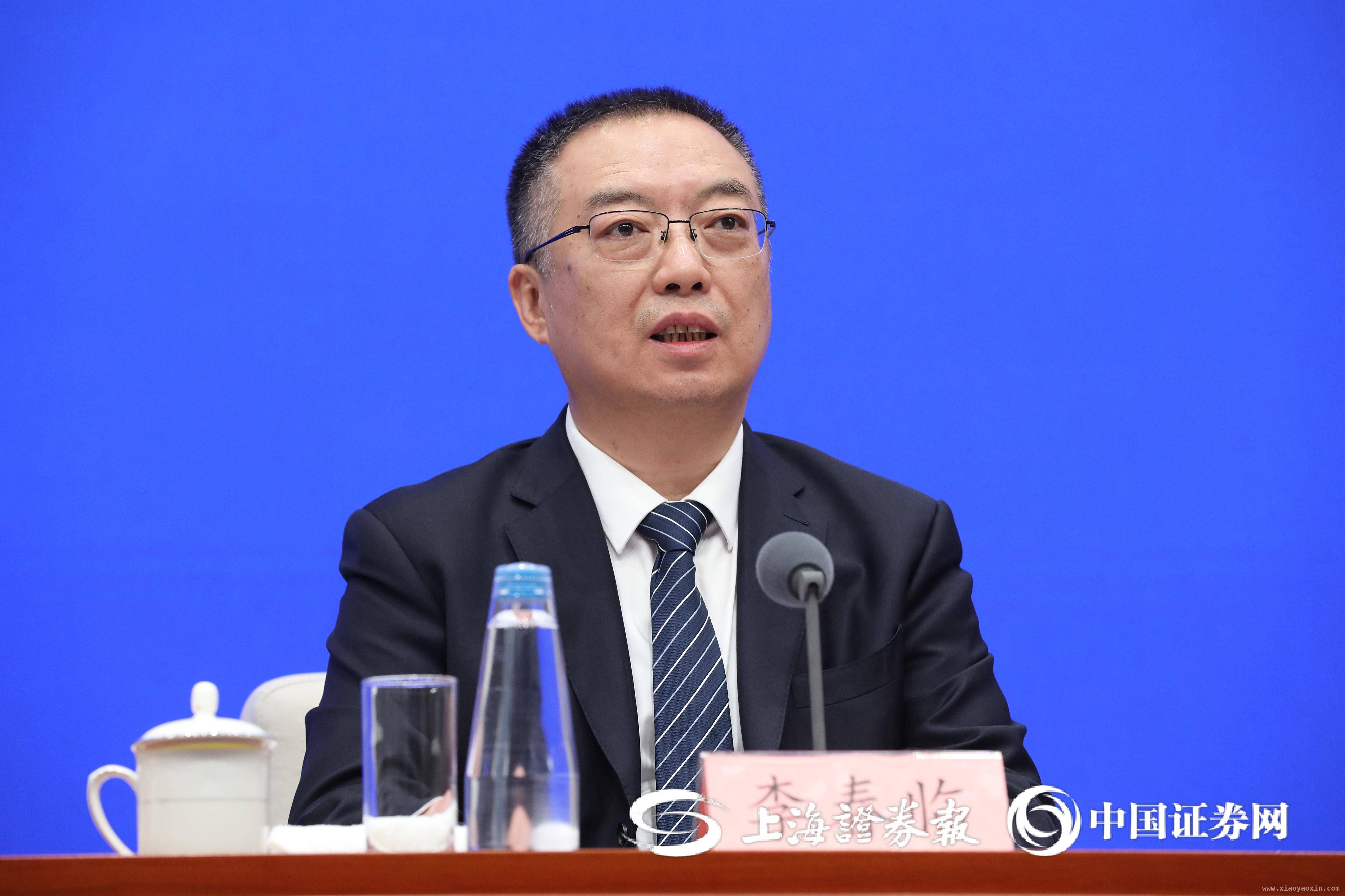 国家发改委透露提振消费专项行动方案，育儿补贴等政策将细化出台，聚焦提振消费方案：居民增收减负，育儿补贴等政策加速推进