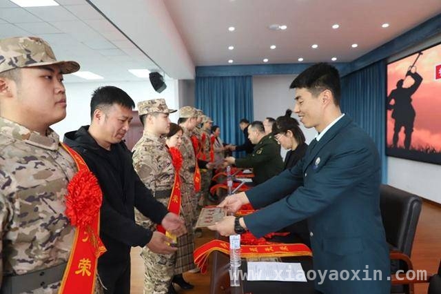 柳河新兵入伍欢送会：军歌嘹亮，青春热血铸国防