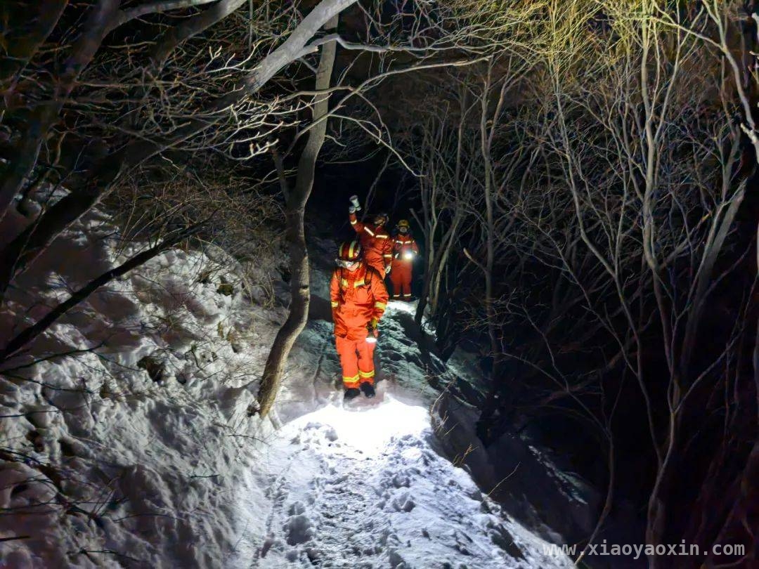 3·16平谷雪后：游客被困山顶，消防员披荆斩棘救援