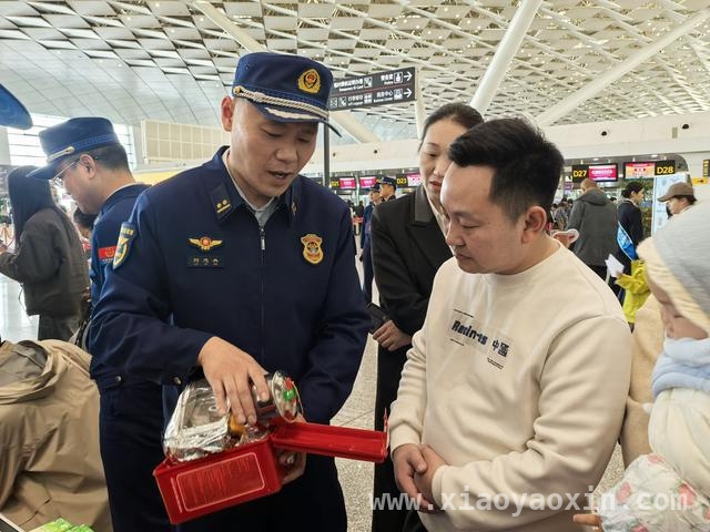 2. “3·15”出击！航空港区提升群众消防产品辨别能力
