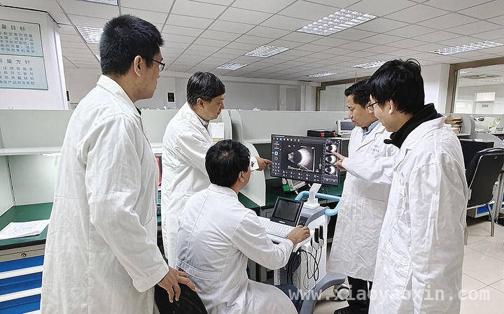 科技人才评价改革：打破旧规，让“千里马”奔腾，科技人才评价改革：畅通发展通道，推动科研进步