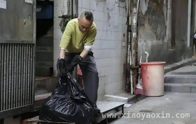 42岁TVB女星梁珈咏摆摊，TVB艺人副业转行大揭秘！