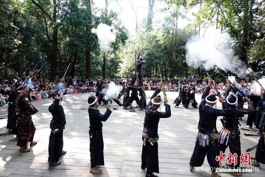 走进黔东南，开启别样民族文化与休闲之旅 黔东南州：民俗、美景、美食的梦幻交融