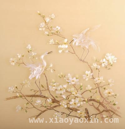 在不同载体中邂逅绝美春光