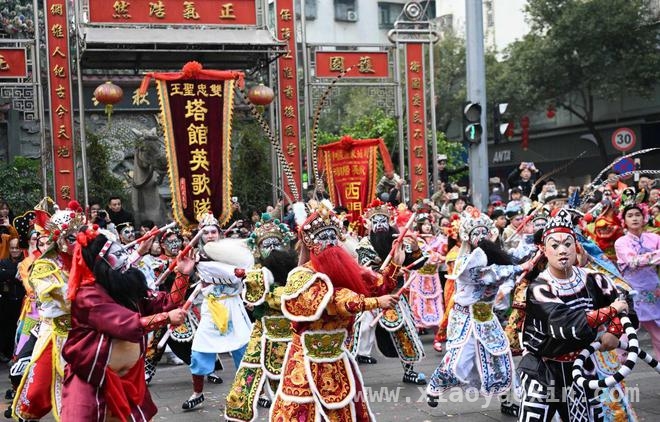 英歌之魂在潮阳激荡：常态化发展与创新之路，潮阳英歌“出圈出海”，传统文化的国际新征程