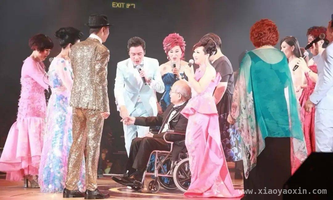 曾为多位歌手填词的卢国沾离世，乐坛再失“圣手”