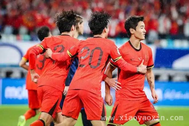 央视频国足赛事直播“缩水”，球迷怒了！，国足关键战，央视频图文直播惹众怒！