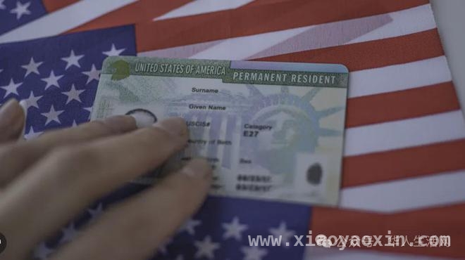 警惕！美国或重启旅行禁令，移民群体命运几何？ 美国移民执法收紧，绿卡签证持有者何去何从？