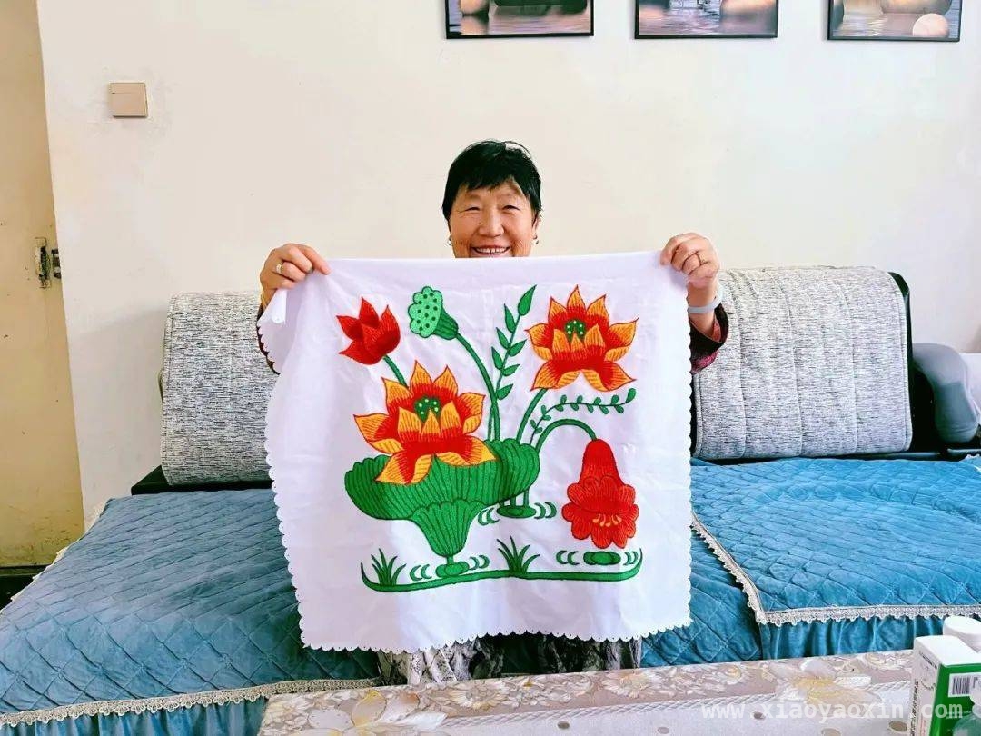 华西社区爱心帮扶：温暖弱势群体，共筑美好社区，探索融合模式，华西社区志愿服务再升级