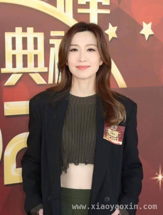 姚子羚亲密举动背后：昔日感情生活再被翻出