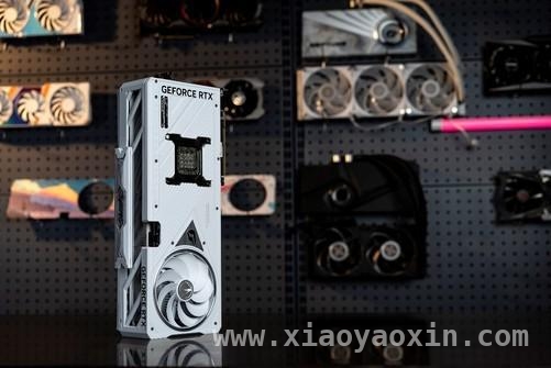 七彩虹iGame RTX 50系列“圣洁白”显卡震撼登场！ 七彩虹iGame RTX 50圣洁白显卡：性能与颜值的完美结合！
