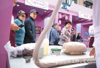 〈方案〉赋能消费，多方协同开启经济增长新引擎 促消费方案出台，多方发力共绘经济新蓝图