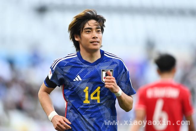 日本队提前三轮锁定世界杯入场券，伊东纯也成助攻奇兵！