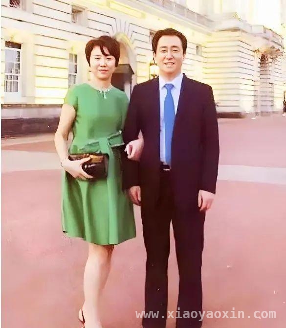 许家印“高龄产子”风波：家庭谜团与法律博弈 许家印私生子爆料：是拖延手段还是另有隐情？