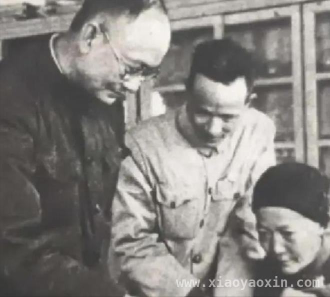 曲焕章夫妇：用一生谱写云南白药的爱国传奇 揭秘云南白药传奇：从战火到和平的爱国传承