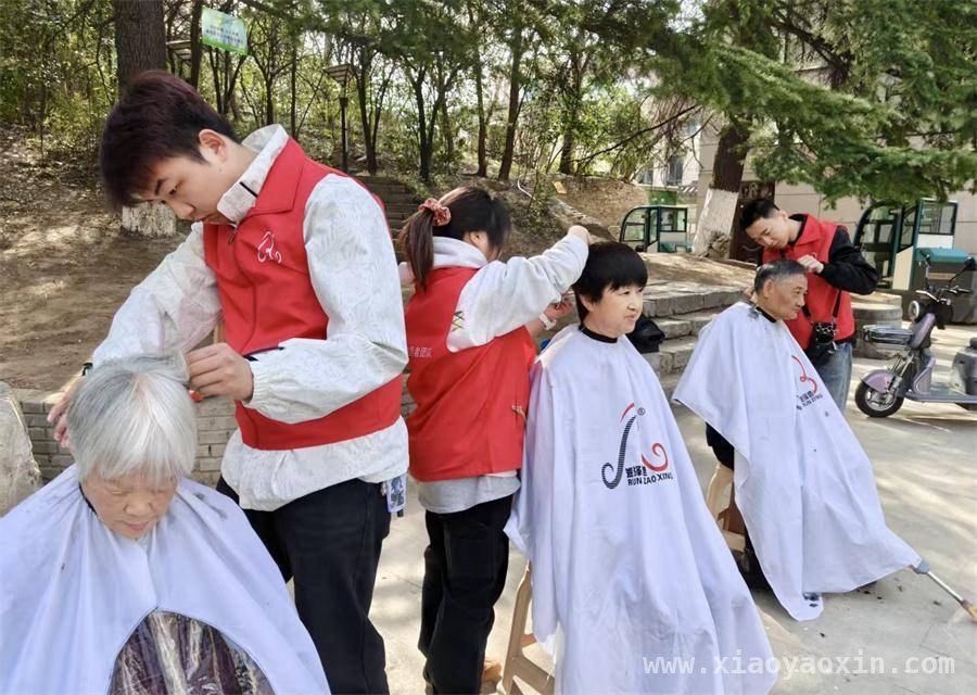 雁塔区大雁塔街道第三届邻里节盛大开幕，共谱社区温情篇章，大雁塔街道第三届邻里节：让友爱互助在社区绽放光彩