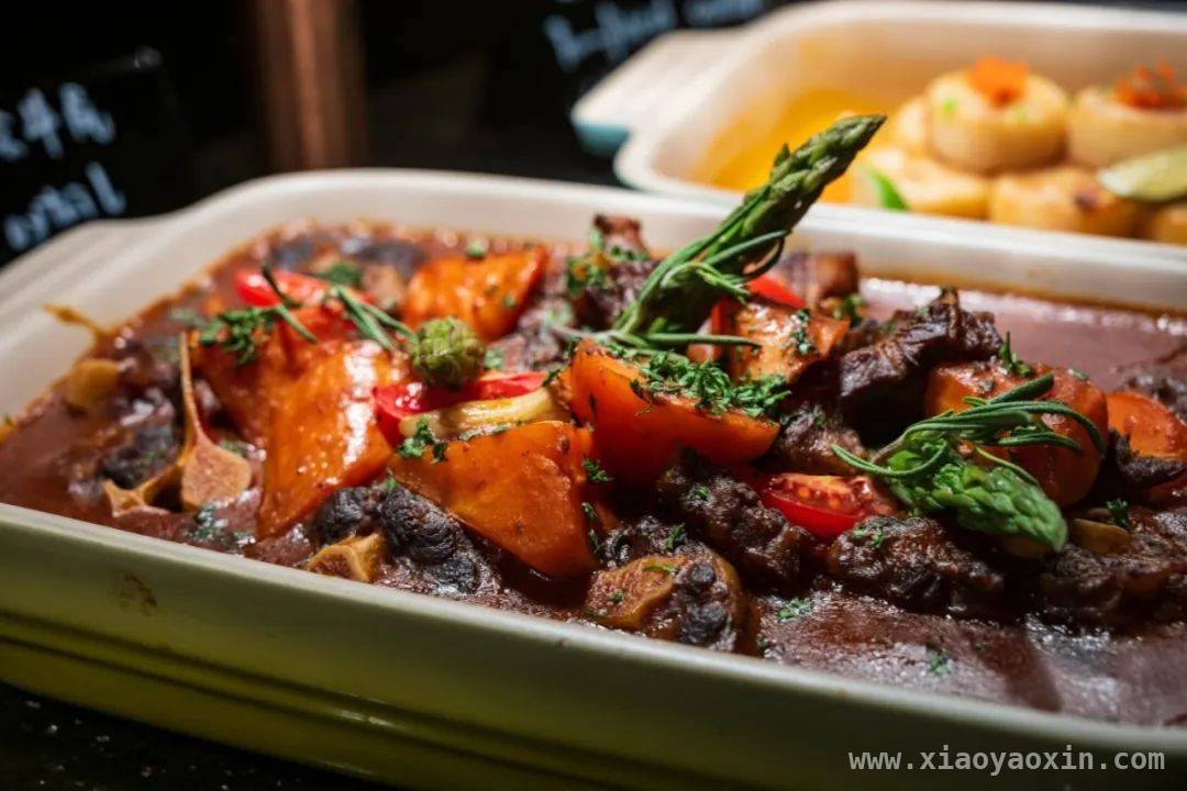 深圳酒店新体验：海鲜自助与海滨度假，深圳酒店大揭秘：美食与美景的双重诱惑