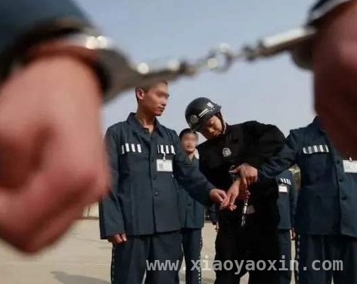 “双面学霸”吴谢宇：为何痛下杀手杀亲母？，吴谢宇：高等学府光环下的弑母阴霾