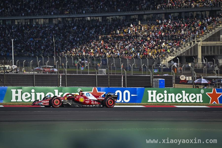 F1中国赛燃爆上海，汉密尔顿剑指正赛冠军