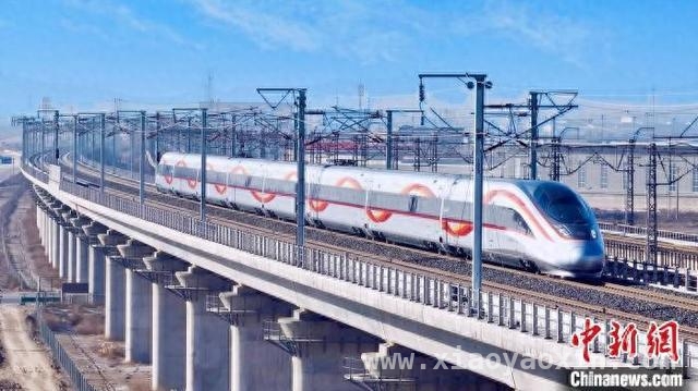 国铁太原局推11款计次定期票，高频出行更实惠，大西高铁与太中线：国铁太原局计次定期票产品大升级