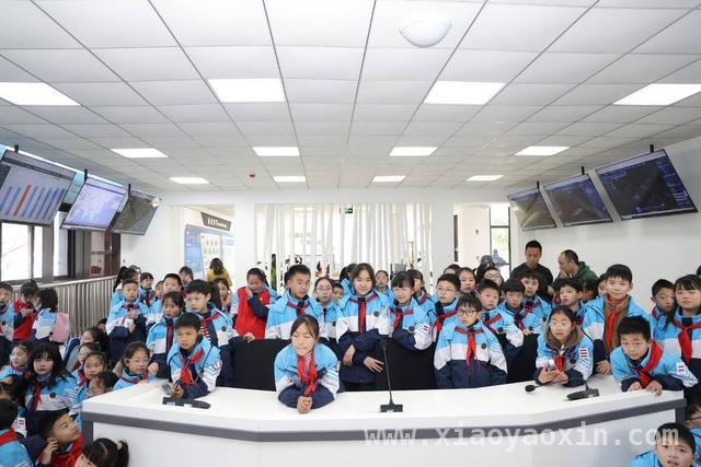 彭州实验小学气象研学游，为防灾减灾知识“充电”，世界气象日前夕，彭州气象研学游助力基层防灾减灾能力提升