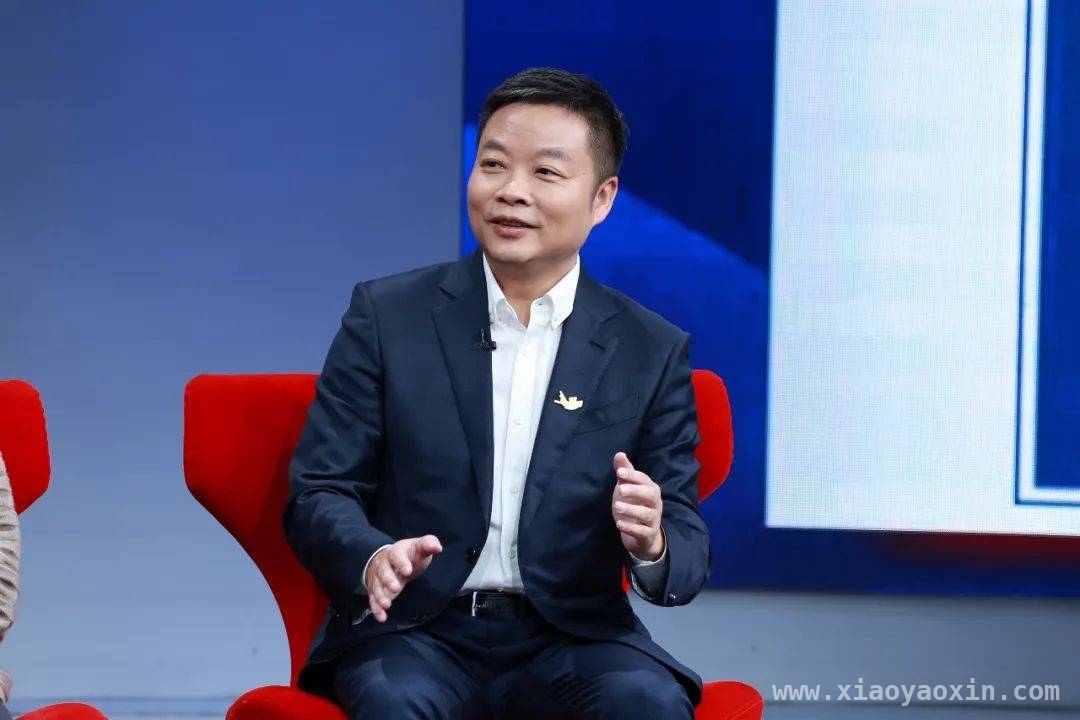 今晚对话，民营企业家分享创新发展实战经验，对话节目：民营企业家揭秘创新发展关键选择
