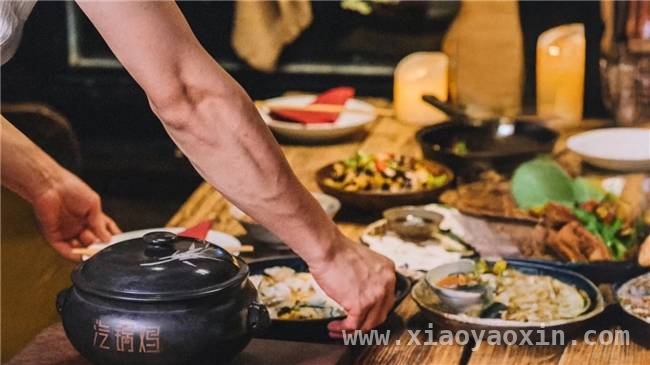 连锁餐饮典范云海肴：借合思档案实现财务数字化腾飞