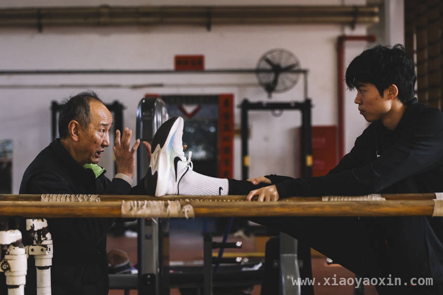 中国短跨崛起！双雄晋级室内世锦赛60米栏决赛，从南京出发，中国短跨迈向新征程