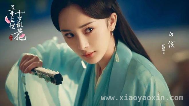 杨幂妈妈61岁生日宴曝光，基因与家庭温情齐上阵！，61岁杨幂妈妈生日宴，家庭氛围引众人羡慕