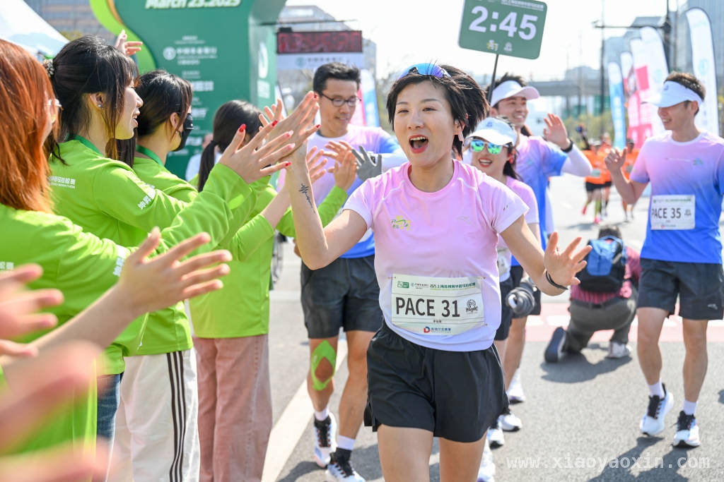 2025上海苏河半马：不同跑者的别样风采