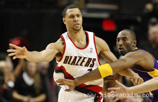 震惊！基迪距四双只差两步，NBA单场10次抢断究竟多难？ 基迪差两次抢断创四双，回顾NBA单场10次抢断的经典瞬间