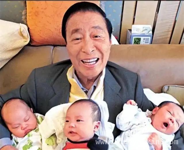 公公离世，“千亿儿媳”徐子淇豪门地位岌岌可危？，8年4胎稳扎李家，公公去世后徐子淇地位何去何从？