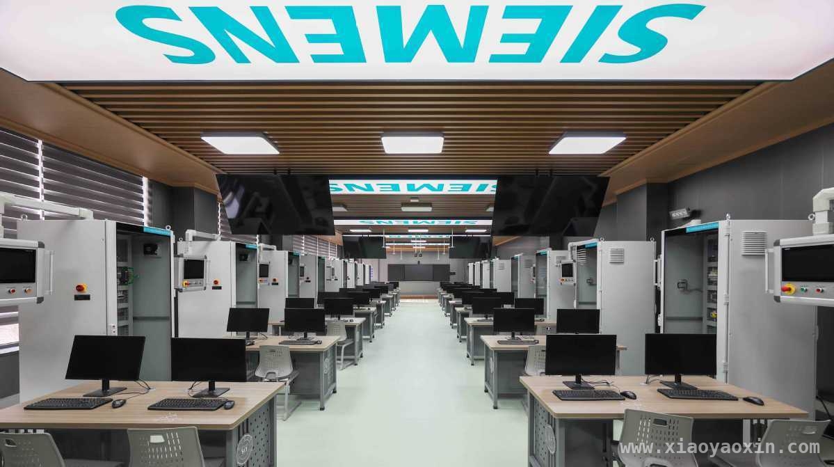 沈阳工学院与西门子合作，搭建工业实践教学新平台，西门子先进技术进驻沈阳工学院，培育工业数字化人才