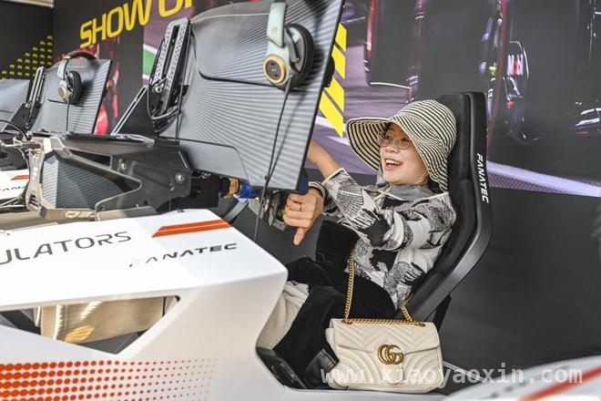 F1中国大奖赛上海站：赛场内外热度爆棚，驱动城市发展 燃爆申城！F1中国大奖赛带火文化消费与城市经济