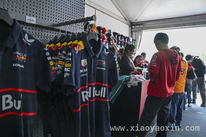 F1中国大奖赛上海站：赛场内外热度爆棚，驱动城市发展 燃爆申城！F1中国大奖赛带火文化消费与城市经济