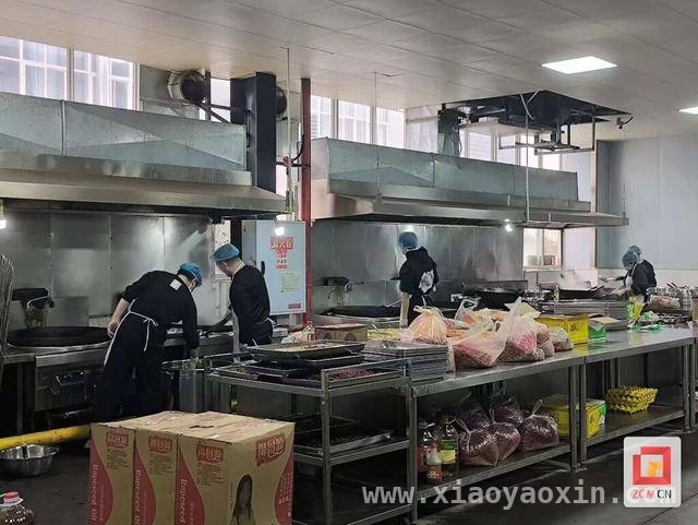 阳春三月，自贡食品产业园美味“加速度”，探秘自贡食品产业园：传统与现代美食的碰撞