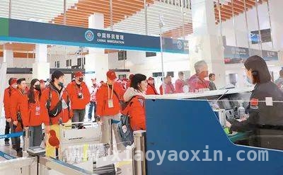“临时通行证”与“双证关联”，为港澳台居民开启便捷之门，出入境新政策，让港澳台同胞在内地生活更有幸福感！