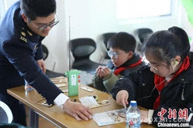 趣味实践！合兴小学开展水上交通安全科技活动 3·19崇明发信台：青少年水上交通安全科普盛宴
