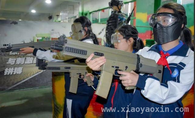 南山外国语二实春日踏青：帆船、战场、射箭中的成长密码