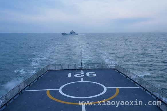海上铁翼与战舰共舞，北海舰队编队实战练兵正当时，北海战舰与海航协同，黄海多昼夜实战化训练展锋芒