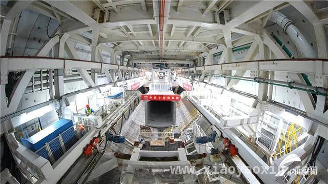 “海天号”盾构机发力，青岛胶州湾第二隧道建设再迎新进展