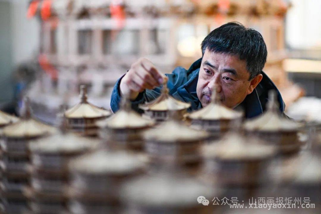 刘晓辰：用木雕传承山西古建文化，铸就艺术传奇，定襄刘晓辰：让木雕模型产业化，弘扬传统文化