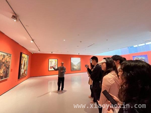 川美85周年专题展亮相，领略艺术中的民族团结与国家发展，聚焦川美85周年展览：艺术与时代共振，镌刻家国记忆