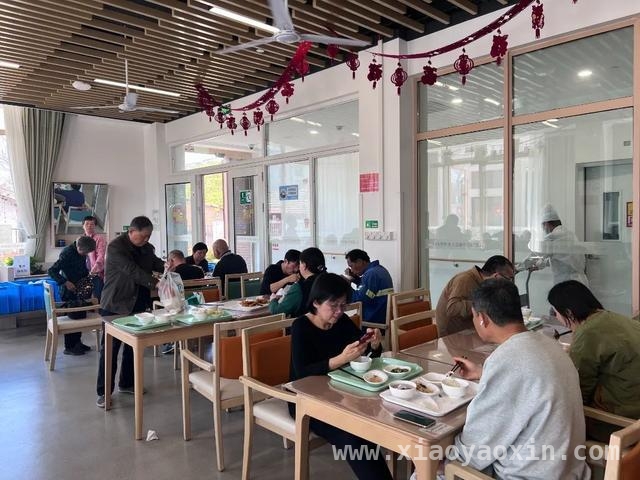 以服务之名，夏阳为老中心圆老人幸福梦