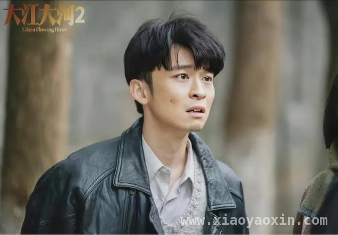 星二代大起底：光环下的挣扎与突围，星二代风云：实力与资源的较量，谁主沉浮？