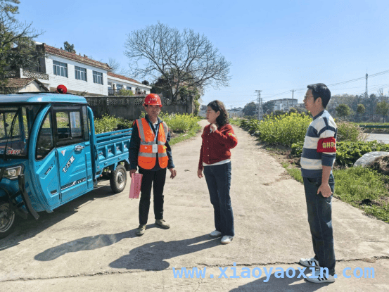 清明将至，小池镇青年志愿队为森林防火筑牢防线，清明防火正当时，小池镇团委织密安全网