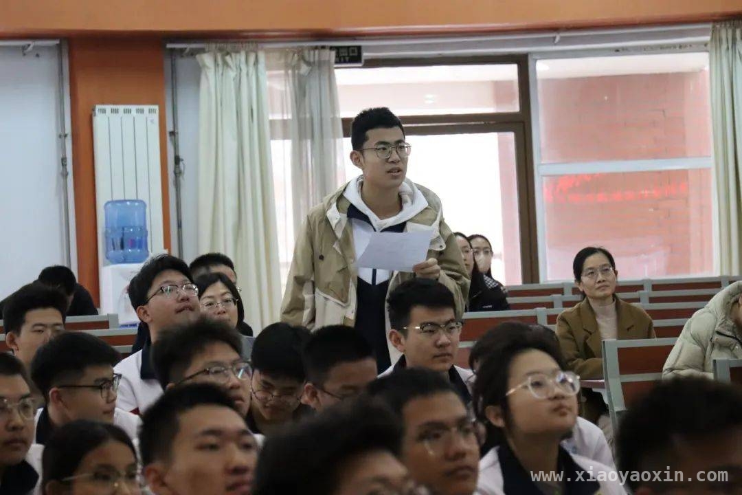 聚焦跨学科实践，垦利区化学教研活动推动初高教学新跨越，垦利区化学教研：以跨学科活动为契机，提升初高衔接教学水平